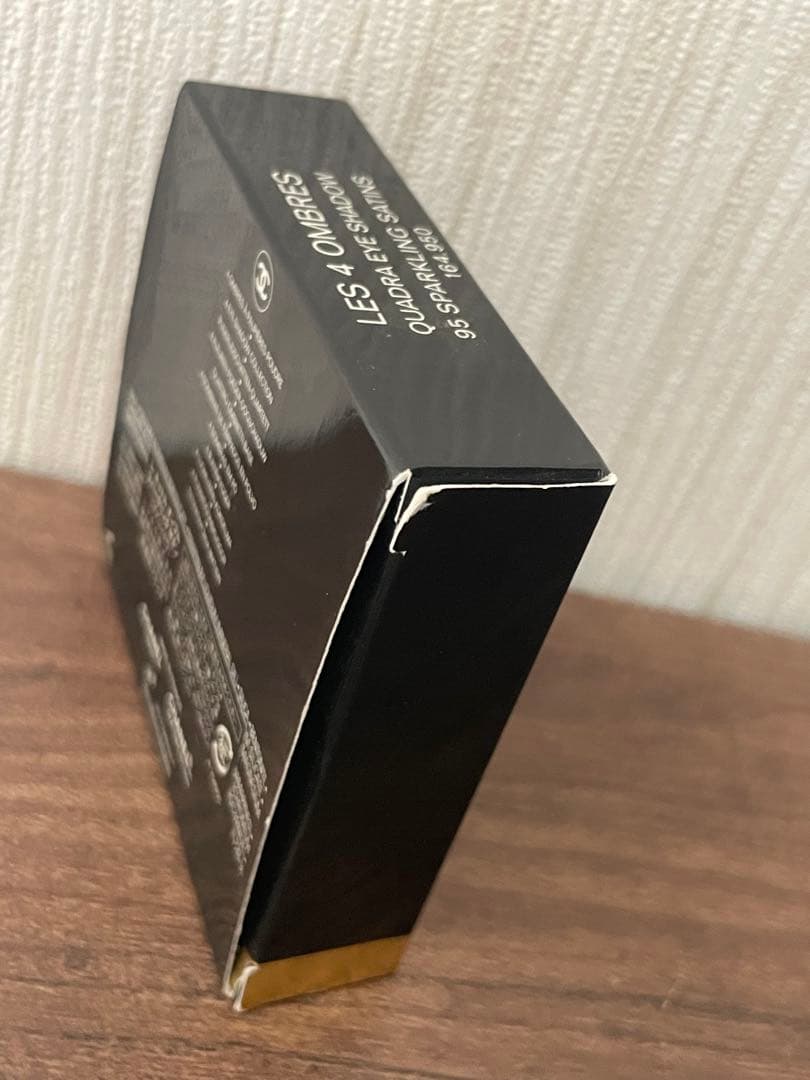 【未使用】シャネル レ キャトル オンブル 95 スパークリングサテン＋おまけ