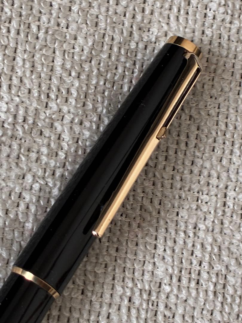 ◾️美品◾️MONT BLANC モンブラン◾️ハンマートリガー式ボールペン◾️黒/金