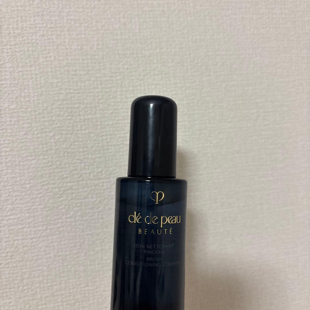 clé de peau BEAUTÉ ブラシとブラシクリーナ