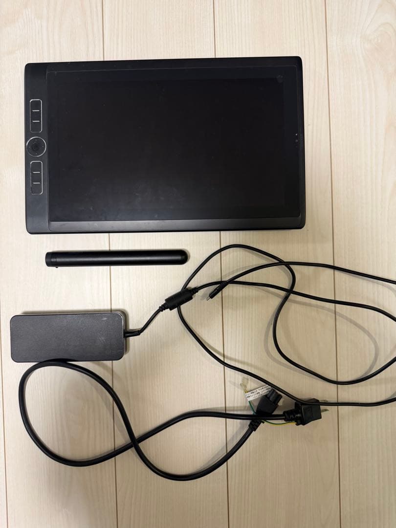 液タブ・ペンタブ Wacom MobileStudio Pro13 i7/16GB/512GB
