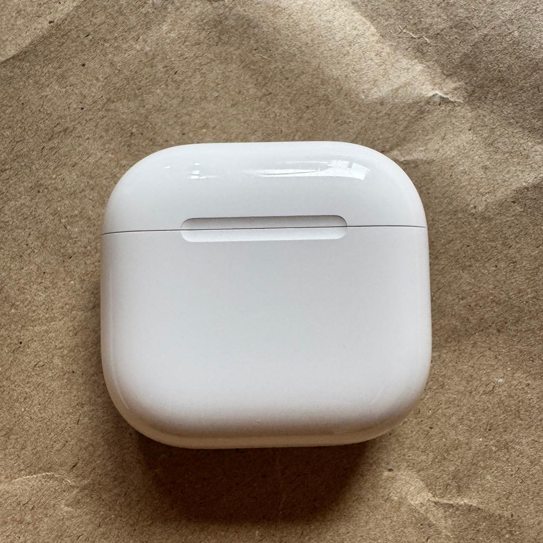 【保証期間内】Airpods 4(ANC)ノイズキャンセリング搭載