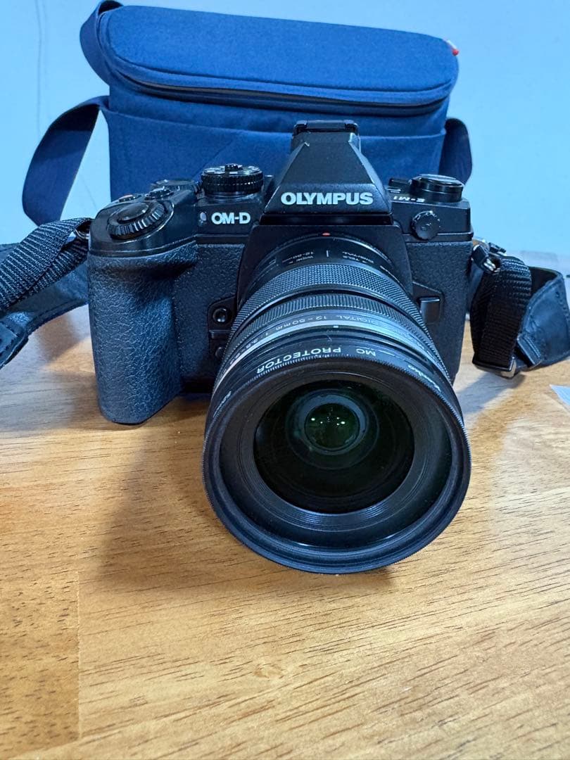 中古OLYMPUS OM-D E-M1レンズセット