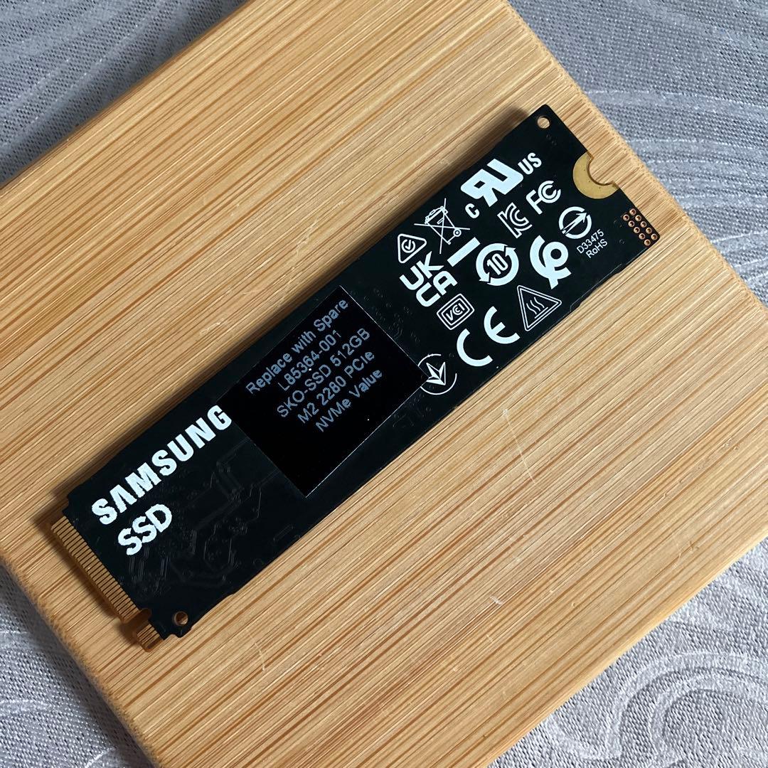 内蔵型SSD Samsung NVMe M.2 2280 512GB SSD