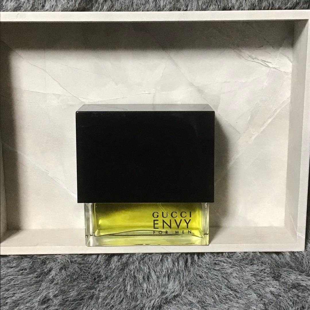 廃盤品　GUCCI ENVY FOR MEN 香水50mlとシャワージェルセット