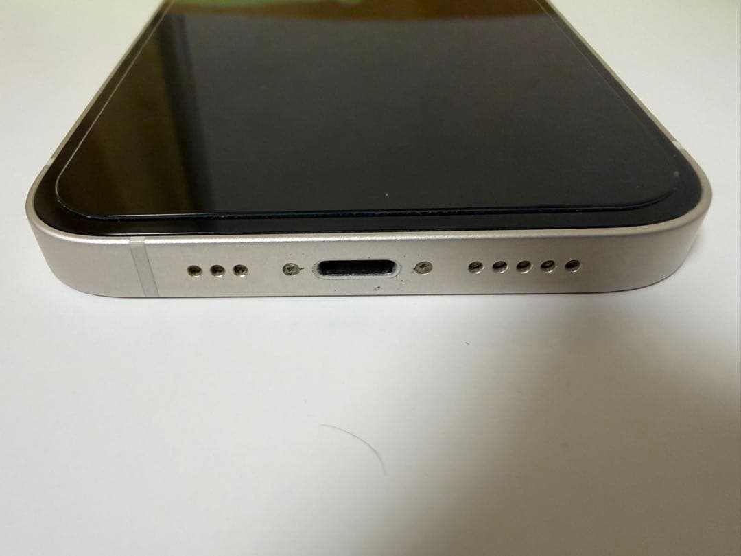 Apple iPhone 13 ホワイト 本体 simフリー箱付き