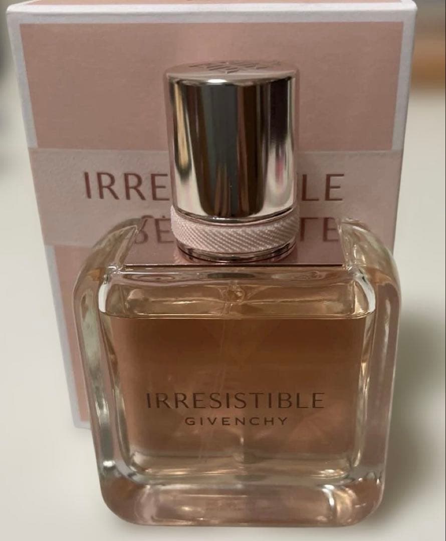 ジパンジー　イレジスティブルオーデパルファム