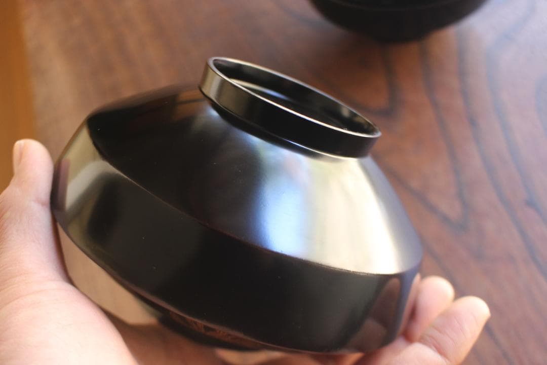 デッドストック！端正な黒漆に極上菊桐蒔絵の映える煮物椀2点（検輪島塗雑煮椀