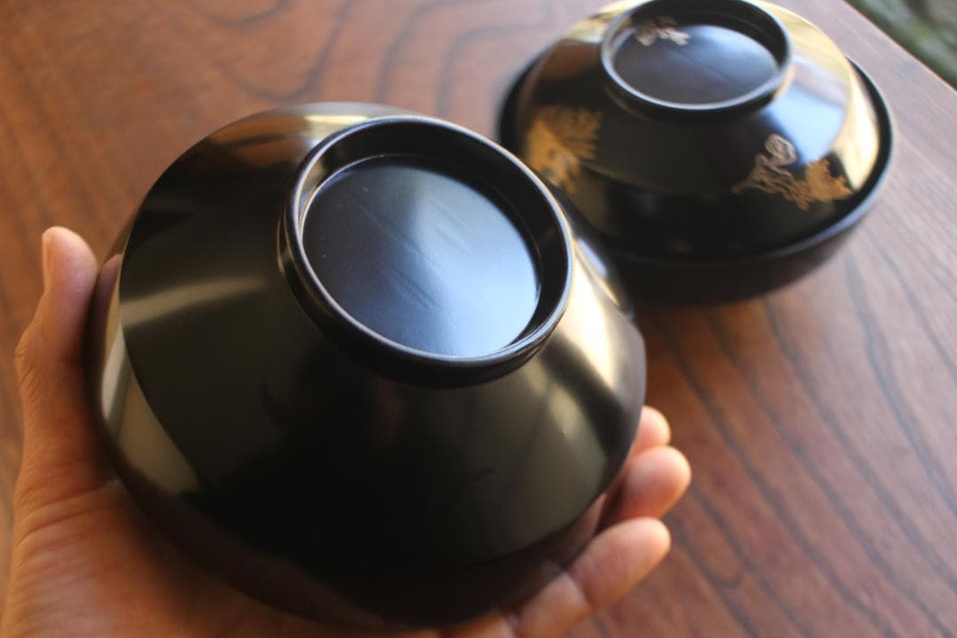 デッドストック！端正な黒漆に極上菊桐蒔絵の映える煮物椀2点（検輪島塗雑煮椀