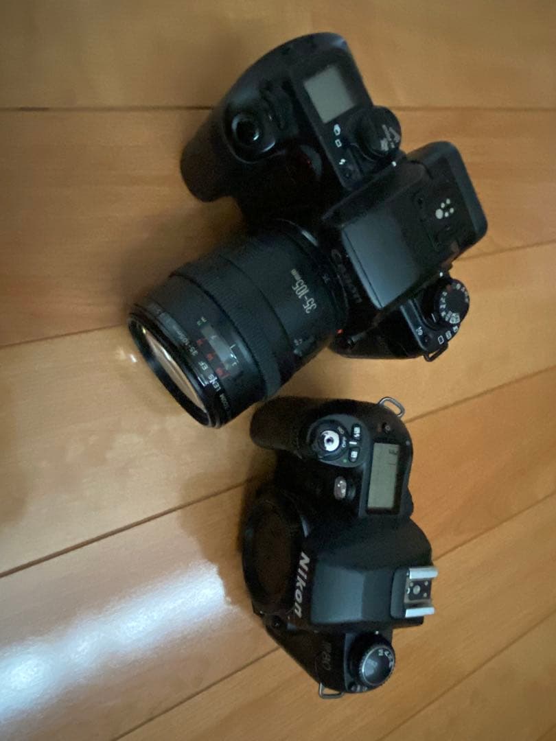 フィルムカメラ　NikonF80.Canon EOS 55