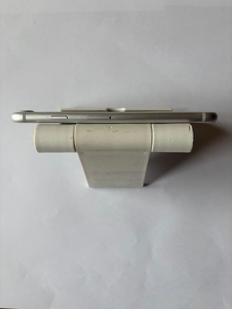 【美品】iPhone8 64GB SIMフリー バッテリー82% 即購入OK❣️