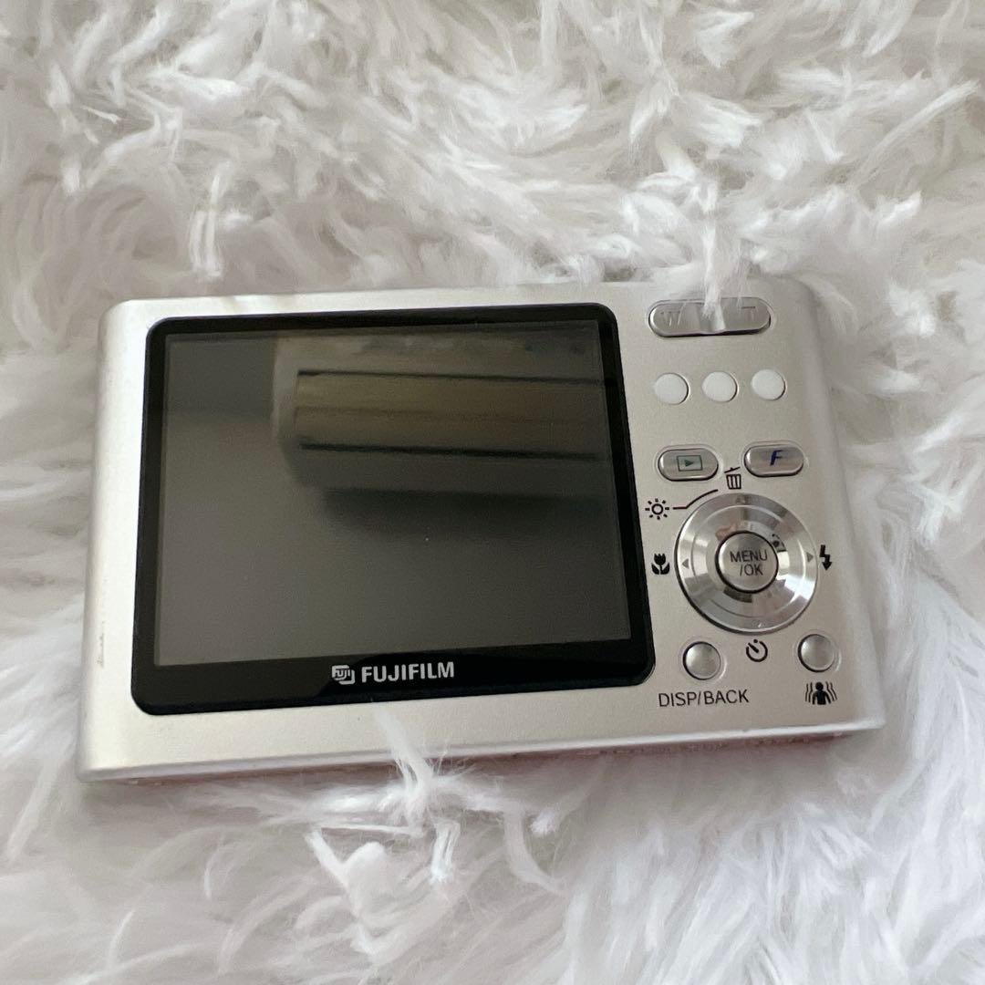 FINEPIX Z3 コンパクトデジタルカメラ ピンク 箱付き　動作確認済み