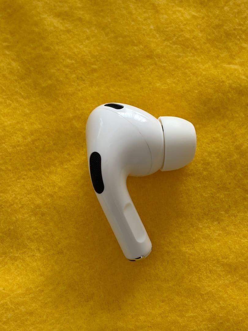 【正規品】Apple AirPods Pro 第2世代 右耳+ケース