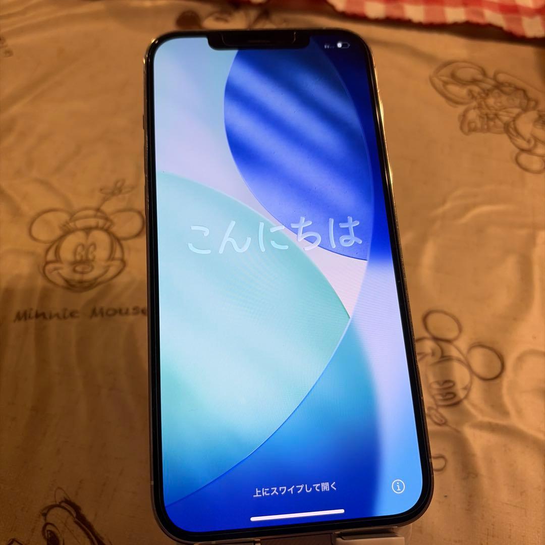 夢*様 Apple iPhone 12 Promax SIMフリー　ホワイト 本