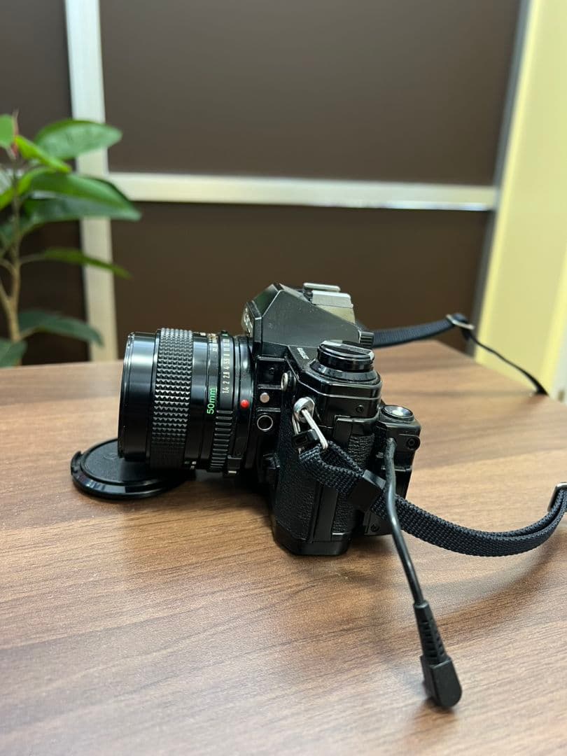 Canon AE-1 フィルム一眼レフカメラ キャノン　スピードライト　199A