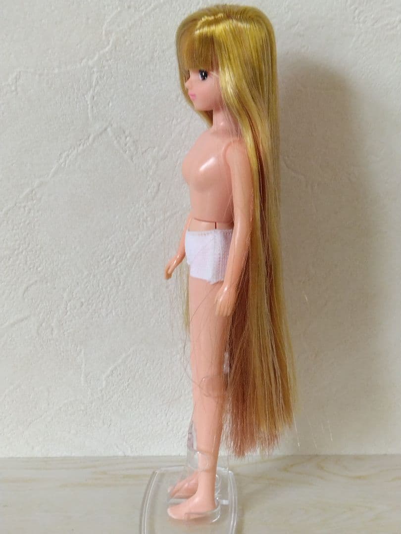 ♥箱無し新品♥リカちゃんキャッスル　イエロー×赤茶色メッシュ超ロングストレート