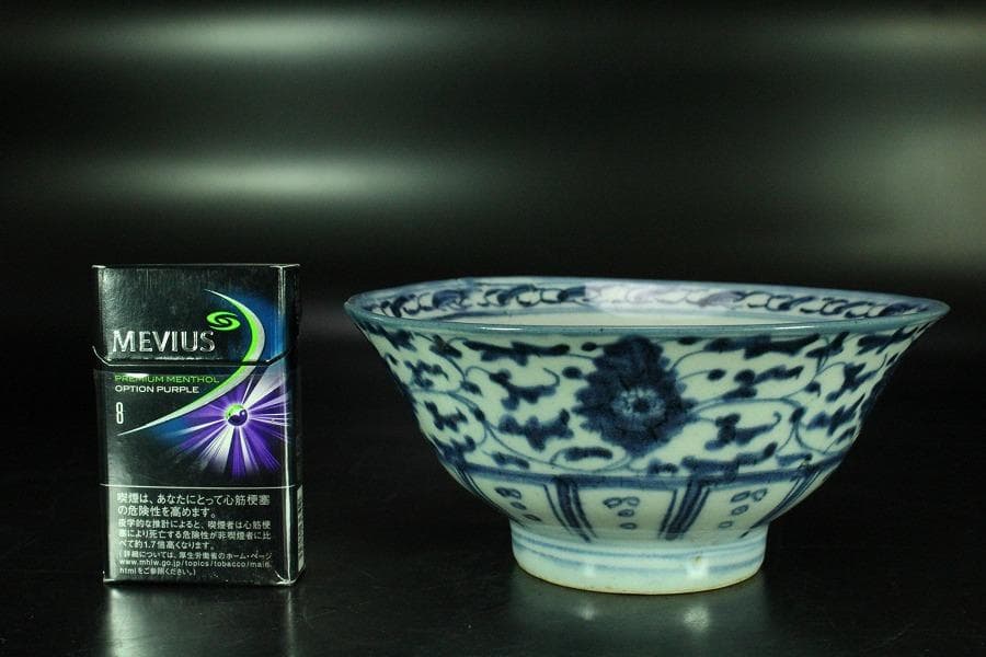 中国美術 青花 纏枝蓮花紋 碗 茶道具伝来 唐物 時代物(K-LC806)