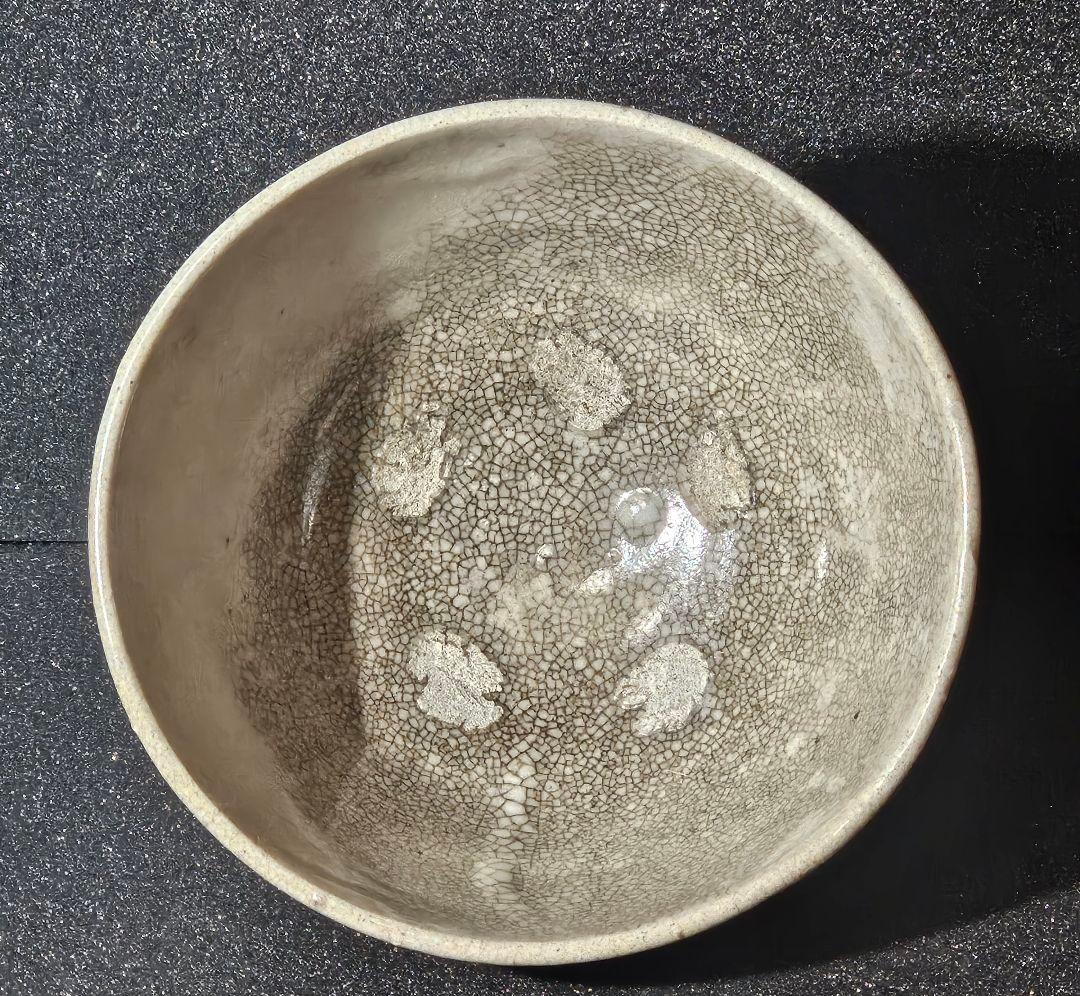 李氏朝鮮時代　半島古陶磁器　李朝白磁　 雨漏り手　茶碗　抹茶茶碗　茶道具　茶器