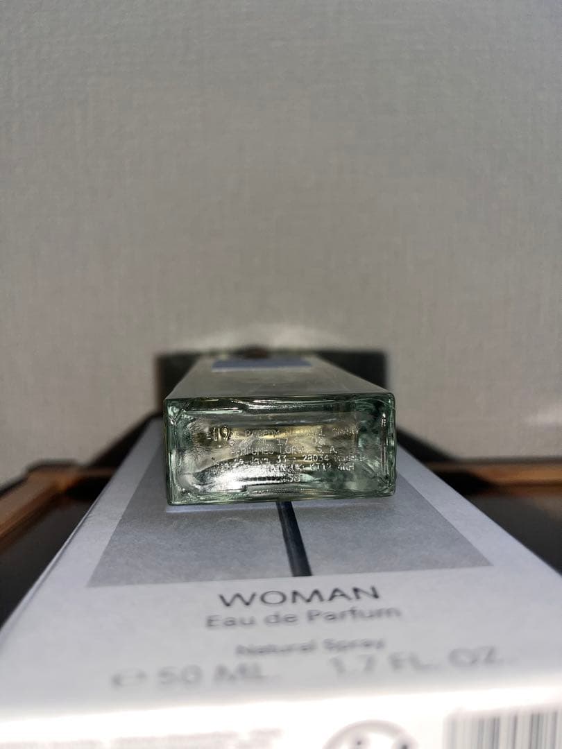 香水(女性用) LOEWE 001 WOMAN Eau de Parfum 50ml
