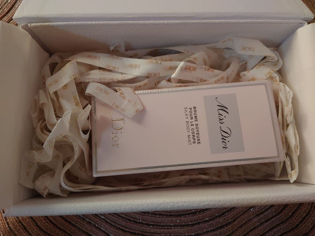 新品未開封❅Miss Dior Silky Body Mist 100ml