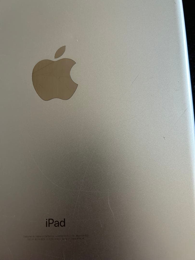 iPad 第5世代 シルバー 32GB