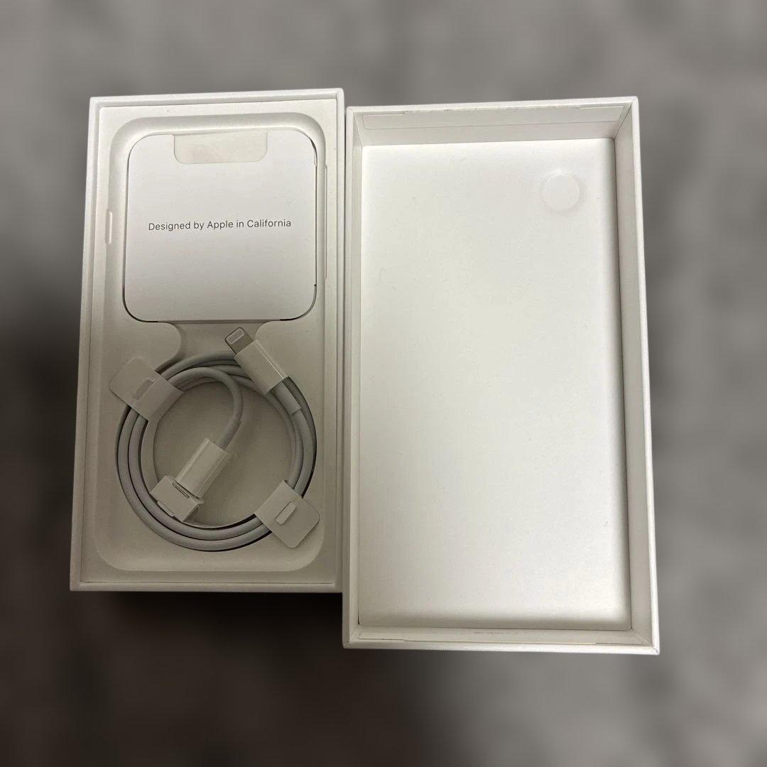 iPhoneSE3 64G ブラック