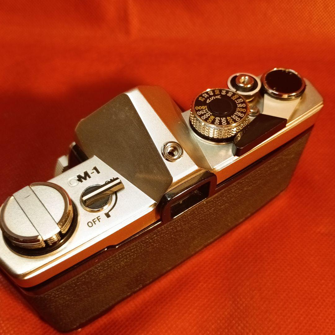 OLYMPUS 一眼レフカメラ Zuiko 50mmレンズ付き