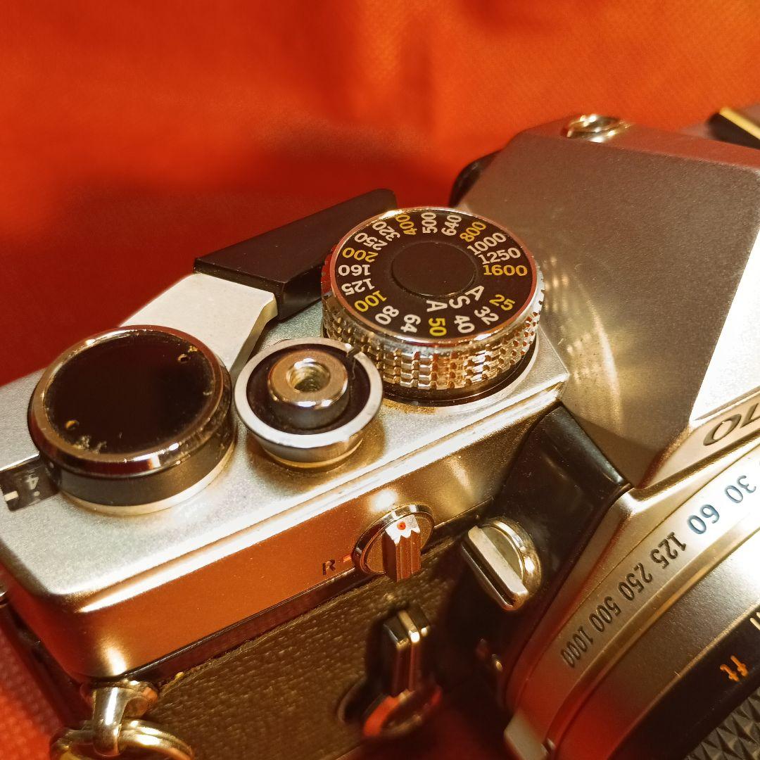 OLYMPUS 一眼レフカメラ Zuiko 50mmレンズ付き