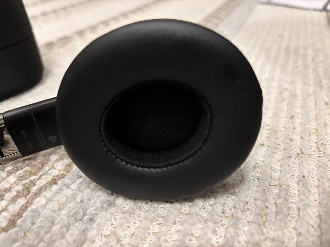 （美品）Beats Solo 4 Wireless ワイヤレスヘッドフォン
