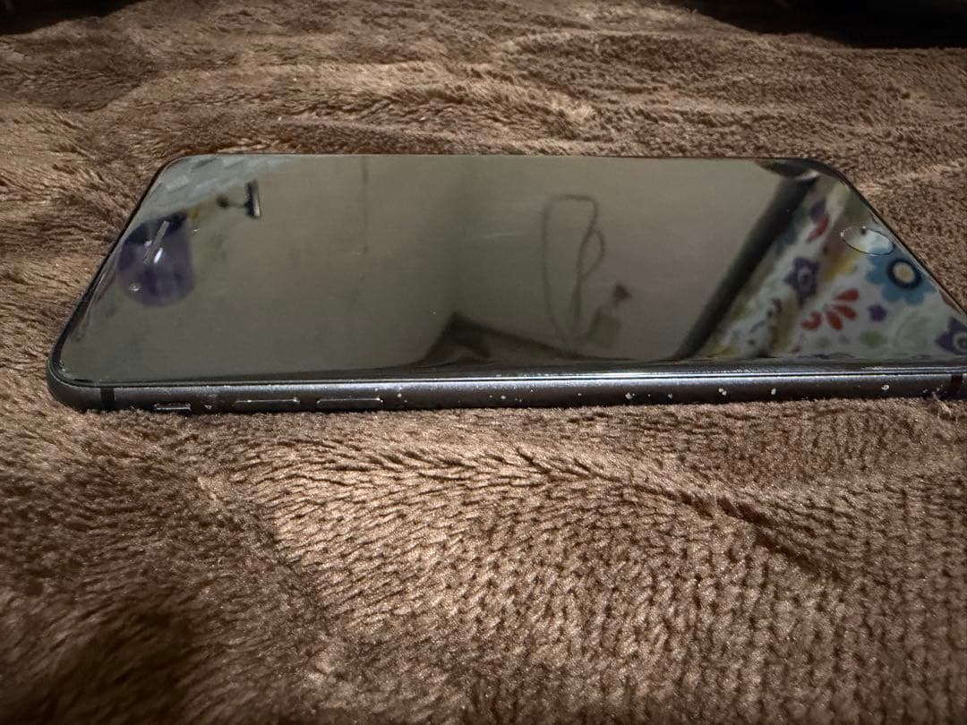 Apple iPhone 8 Plus スペースグレー 本体　中古
