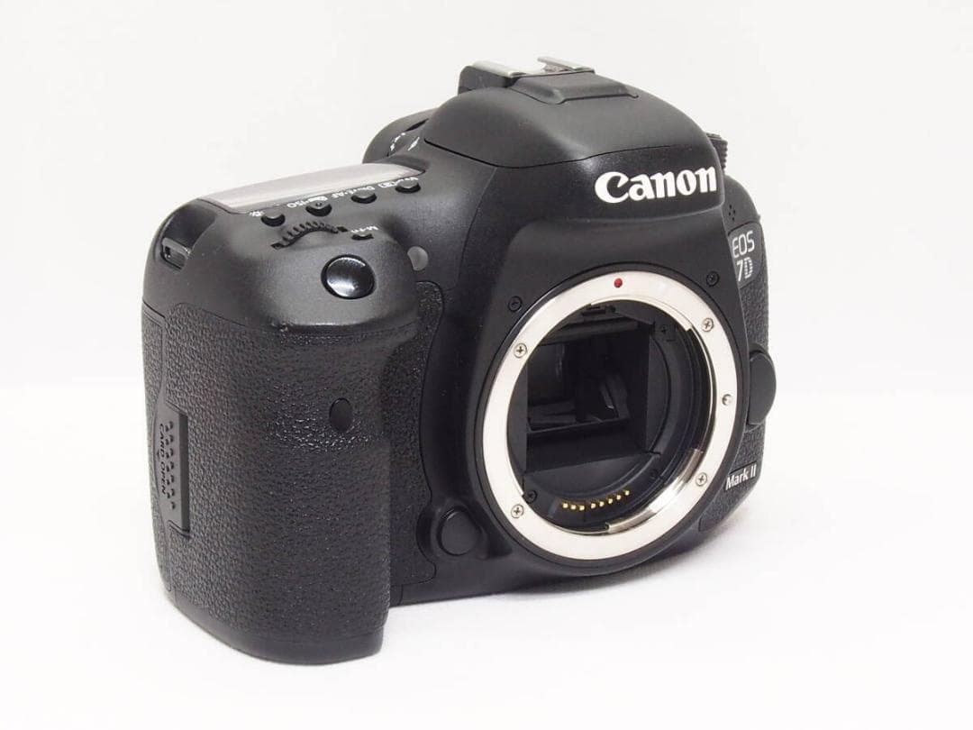 ■美品■ Canon EOS 7D Mark II ボディ 《 S数7314回