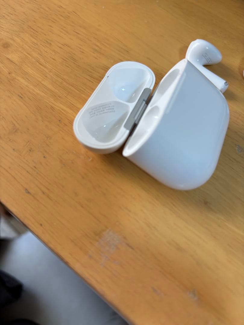 airpod 4 本体ANC