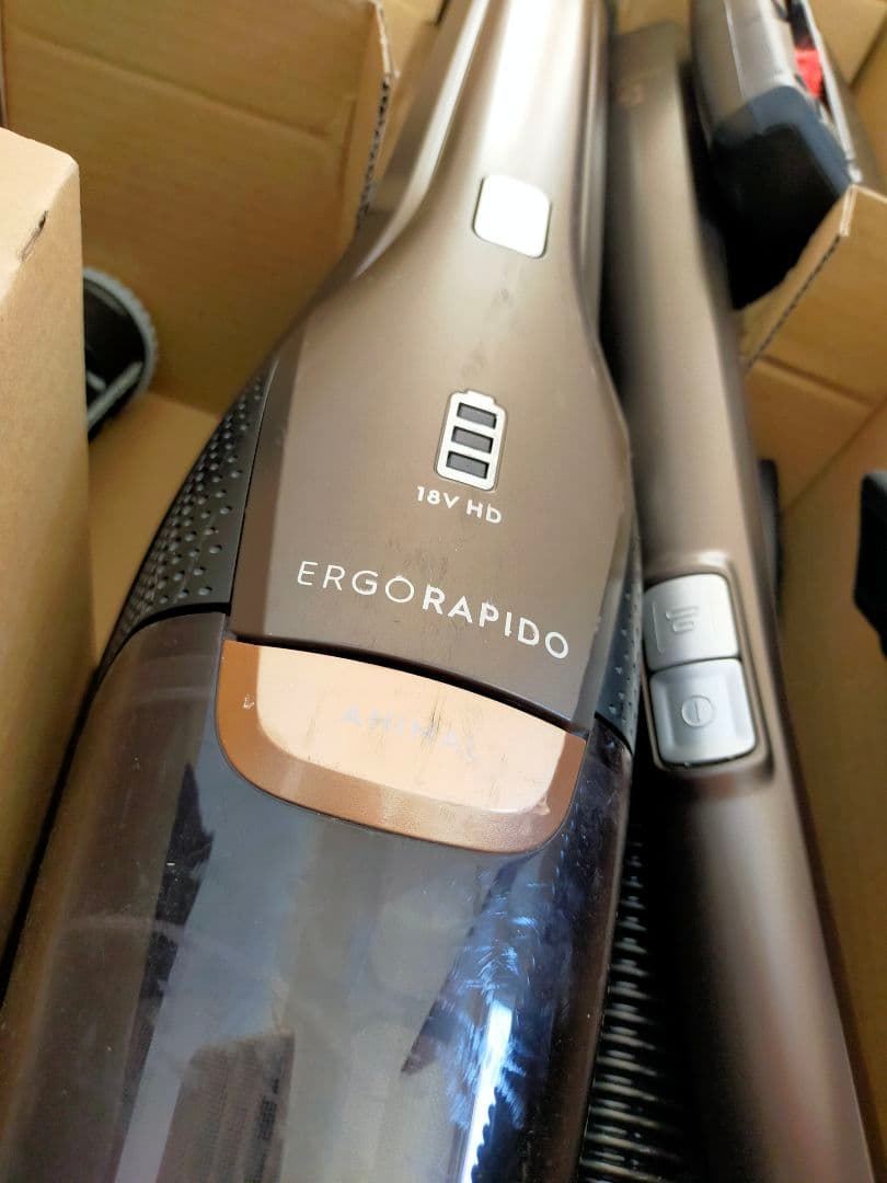 Electrolux ERGORAPIDO エルゴラピード 掃除機 ジャンク