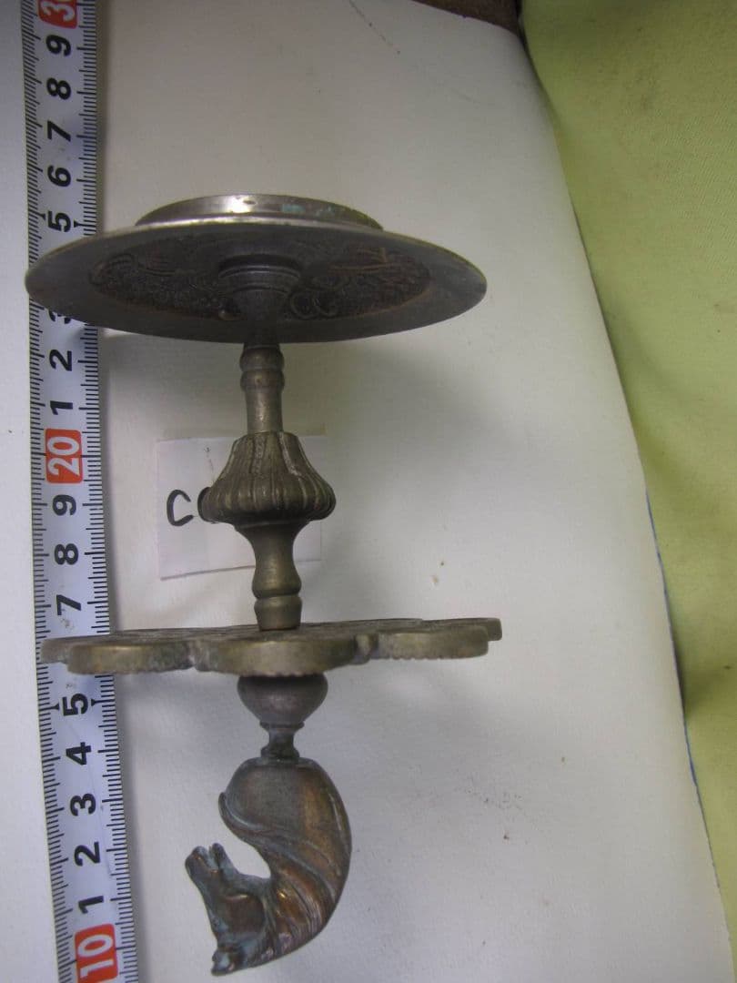 【cc17】馬頭のパイプ立て 馬の頭部装飾の金属製スタンド ペン立て