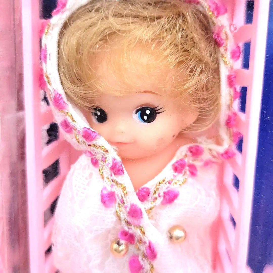■タカラ製【 チーちゃん 】チーちゃんのホームセット　デラックス