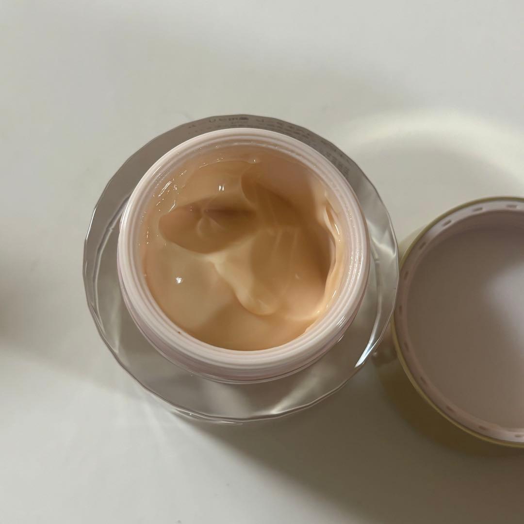 ノエビア 美容液 クリーム スペチアーレ　50g
