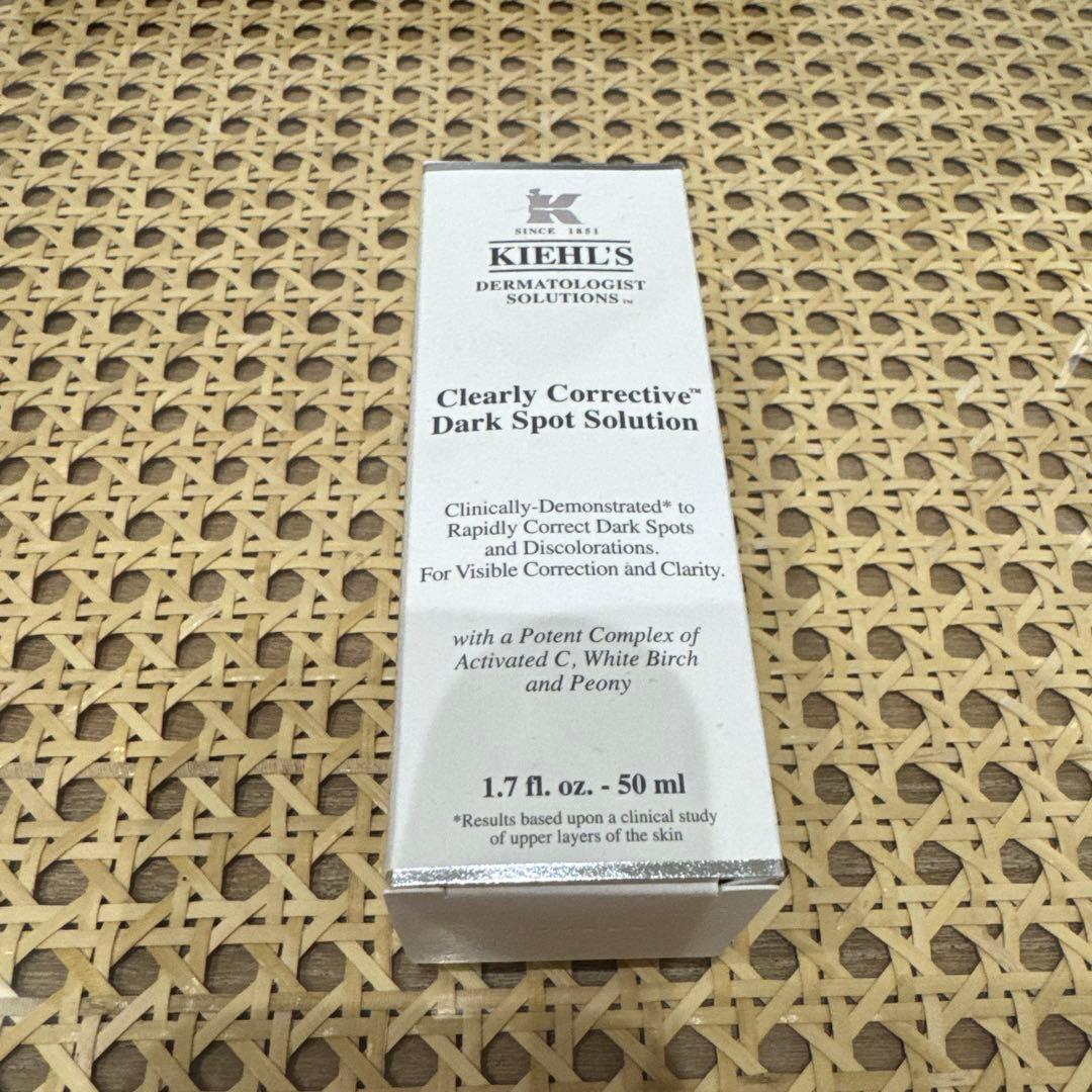 美容液 Clearly Corrective Dark Spot Solution