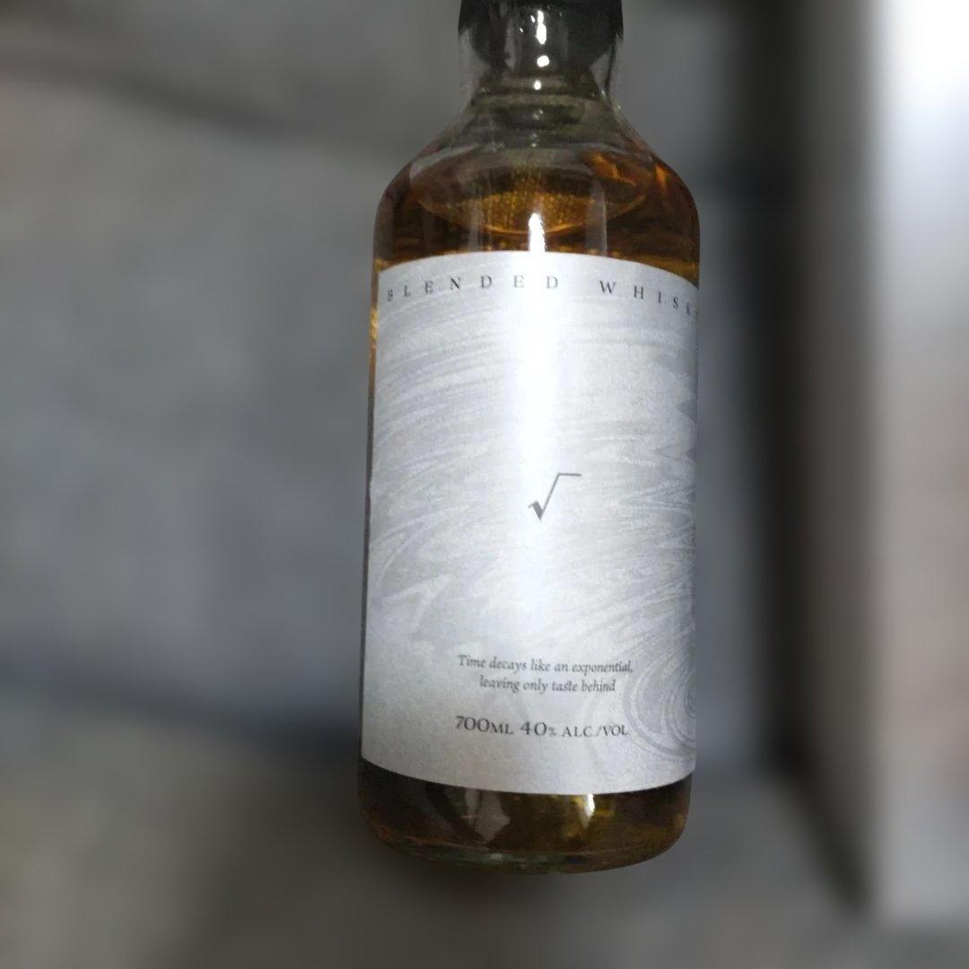 ♫ブレンデッドウイスキー 700ml 40%（箱付き）愛知 東海酒造