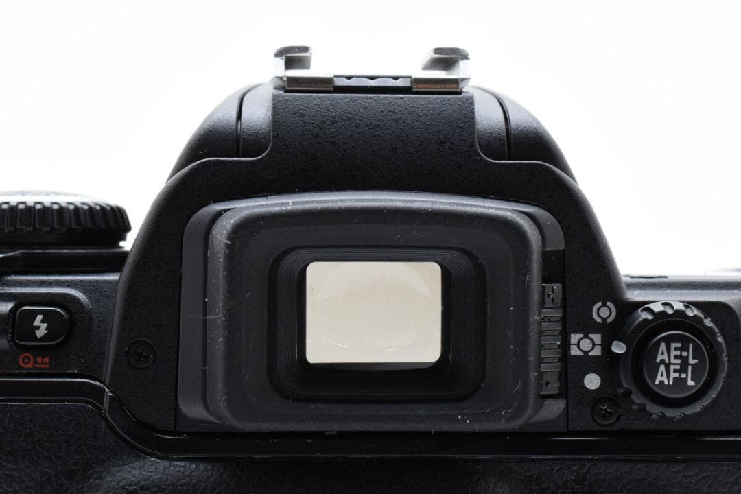 ★良品★ NIKON ニコン F80D ボディ #11b