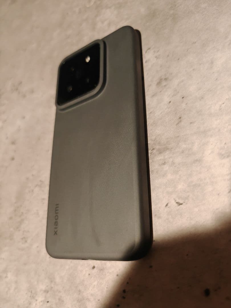 Xiaomi 14 256GB ケース付き
