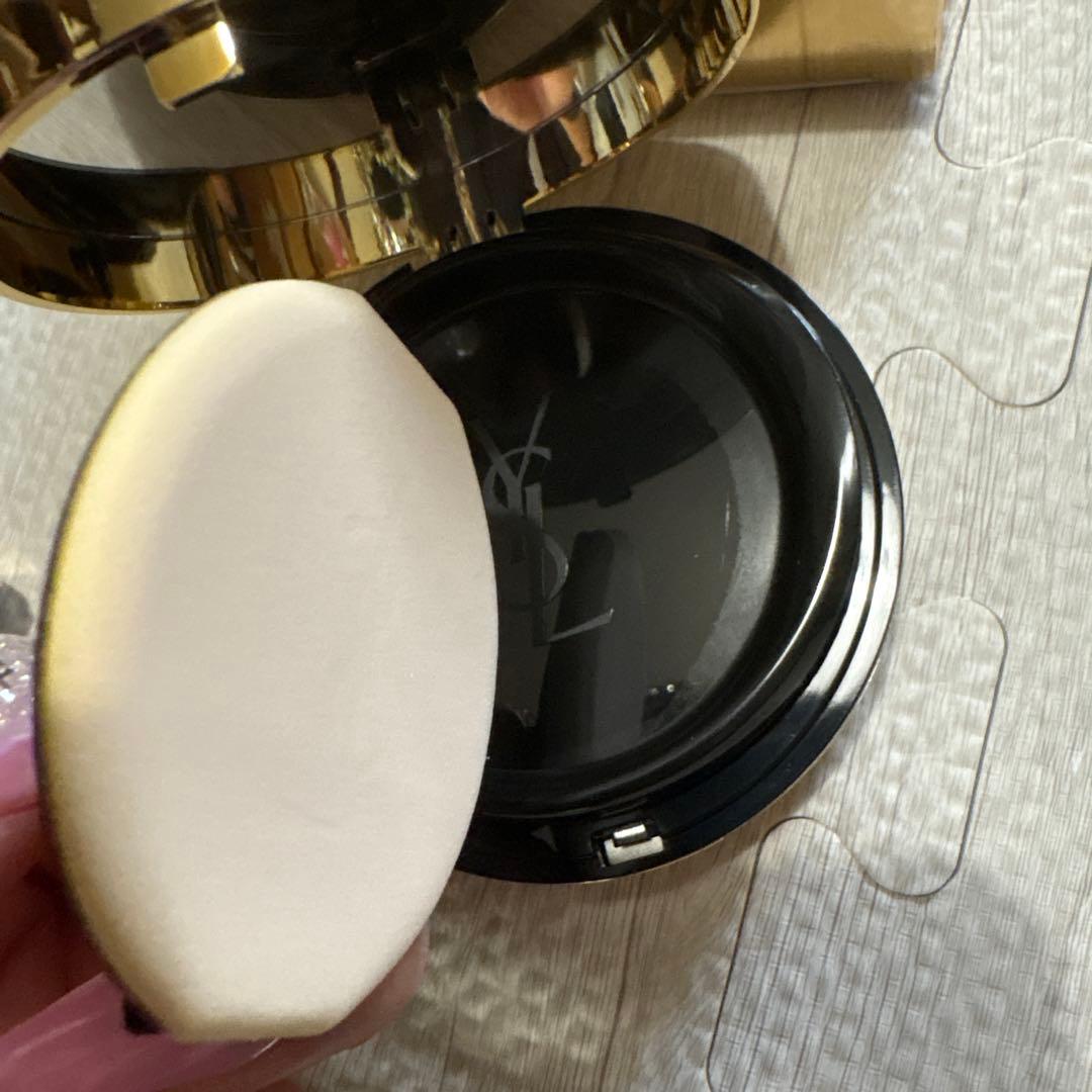 Yves Saint Laurent 4点セット