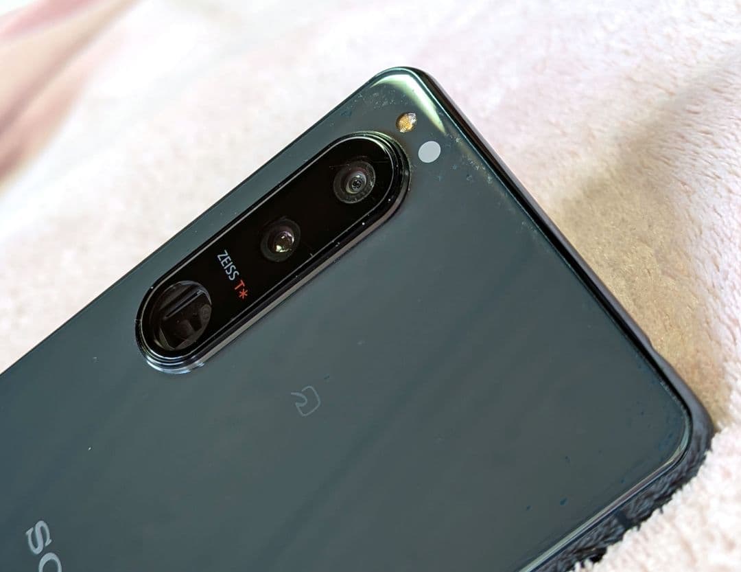 ■Xperia 5 III 128GBグリーンSOG05 SIMフリーおまけ付■