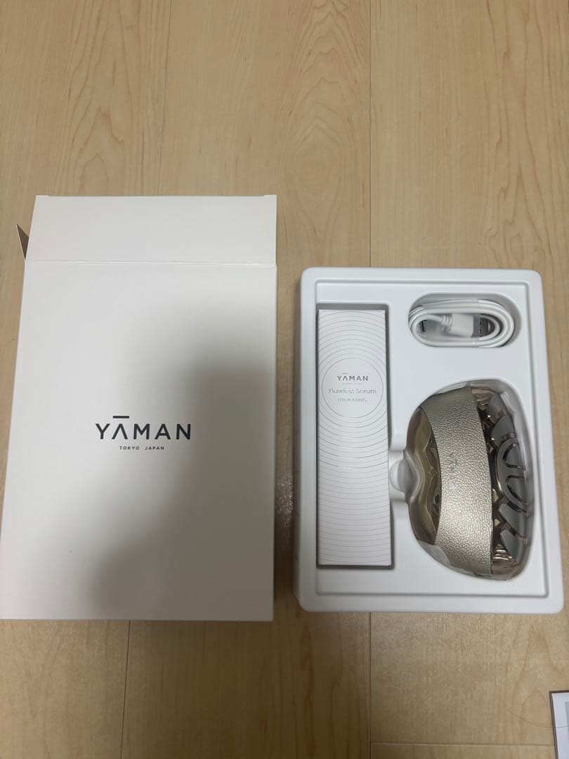 美品【送料込み・2/20まで掲載】YAMAN リフトロジー 美顔器