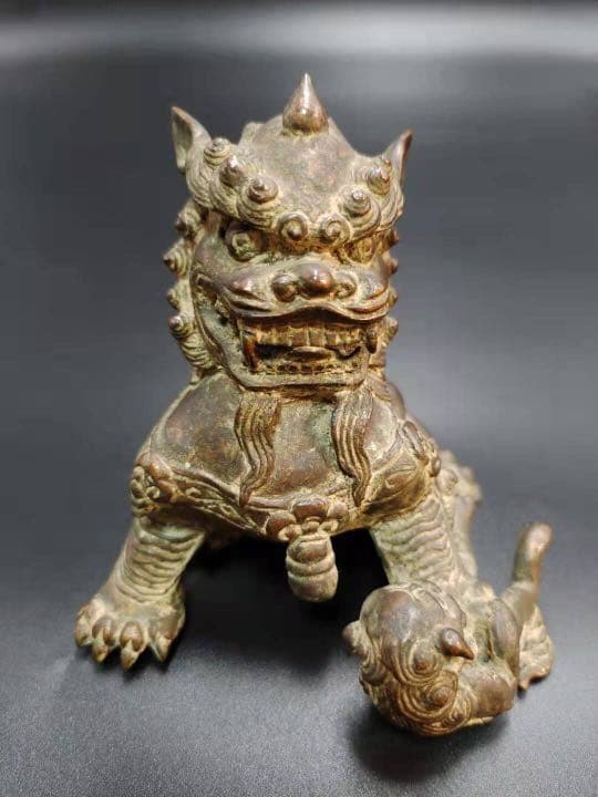 古銅　獅子　置物　時代物　古美術   骨董　コレクション