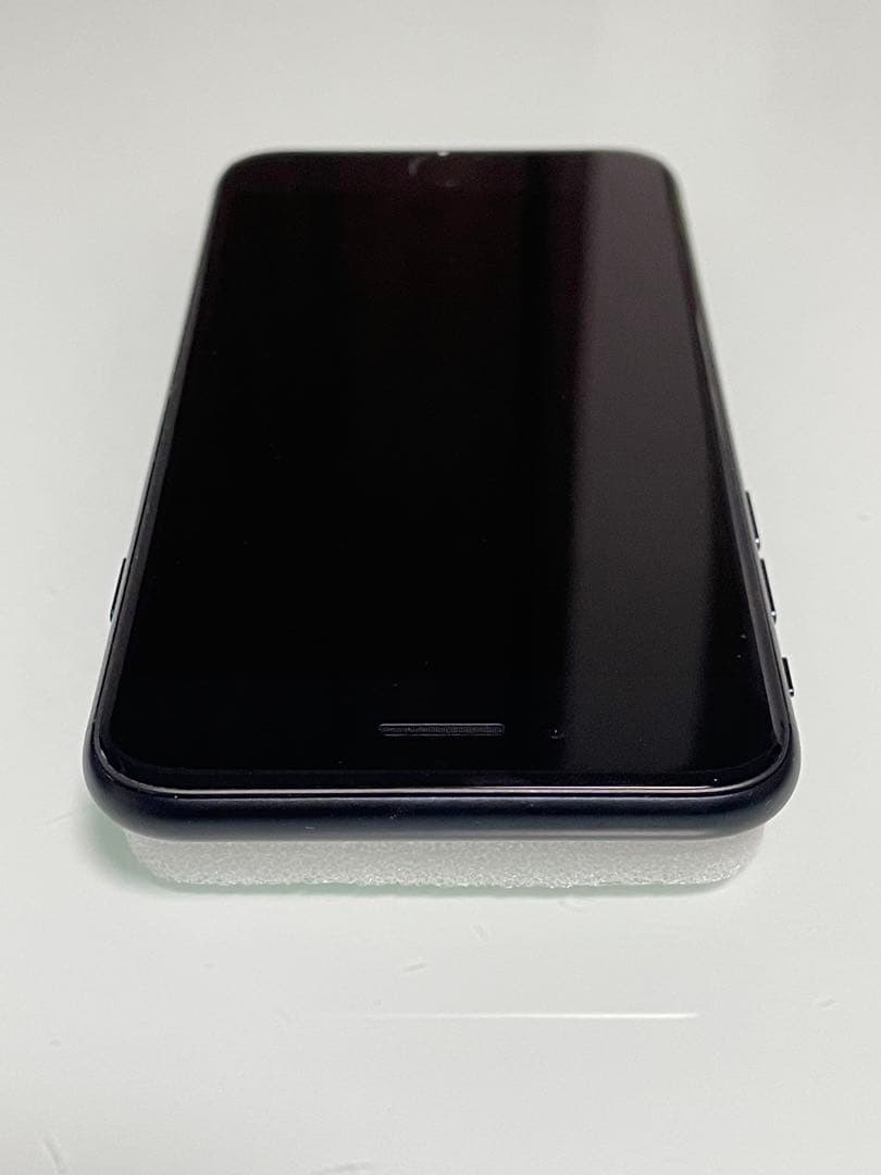iPhone SE 第3世代 64GB ミッドナイト バッテリー100%