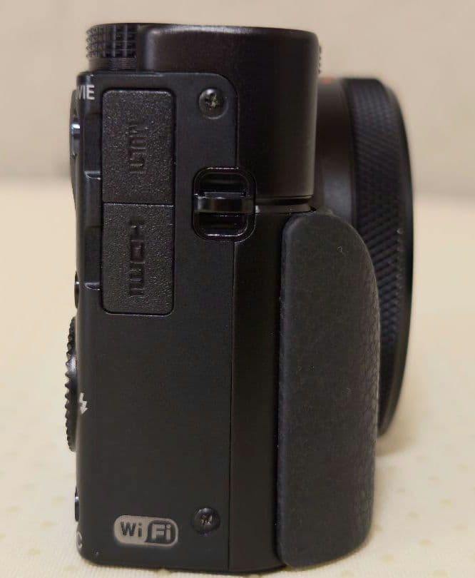 SONY RX100Ⅵ（DSC-RX100M6）カメラ本体・充電器SDカード付き