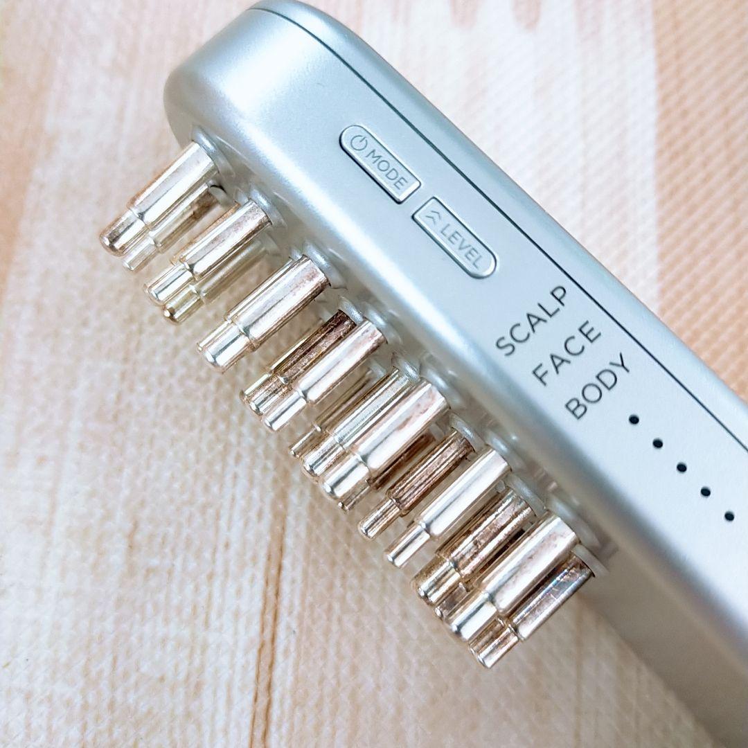 美品○付属品完備 サロニア リフト　ブラシ　SALONIA EMS