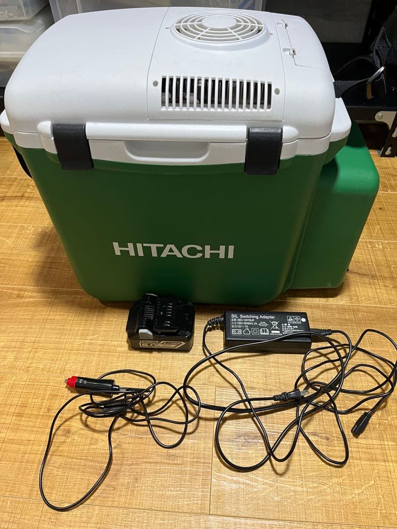 HITACHI コードレス冷温庫　UL18DSL （中古）