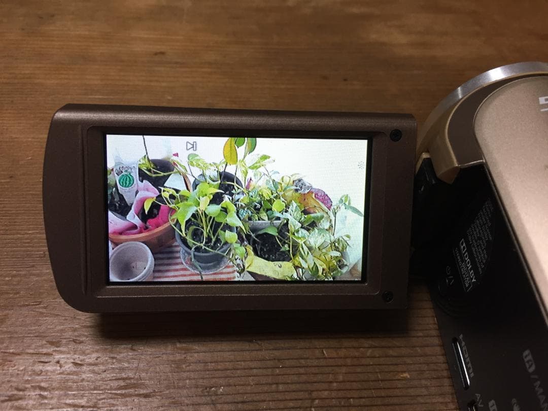 美品 撮影画像あり 動作良好　Panasonic　HC-V300M　付属品あり