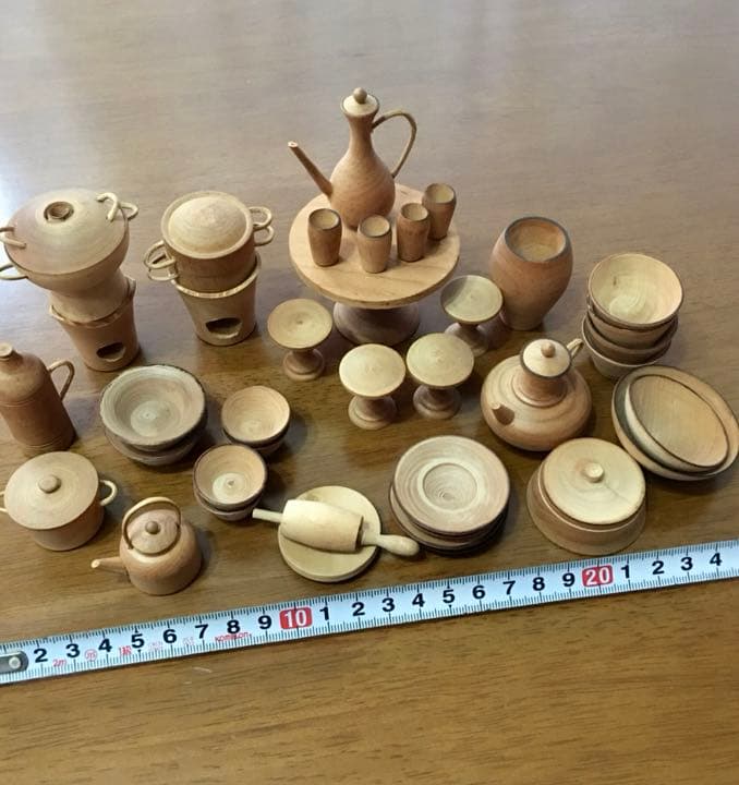 ★中国民芸品　木彫り　ミニチュア　ままごとセット　38点 ★