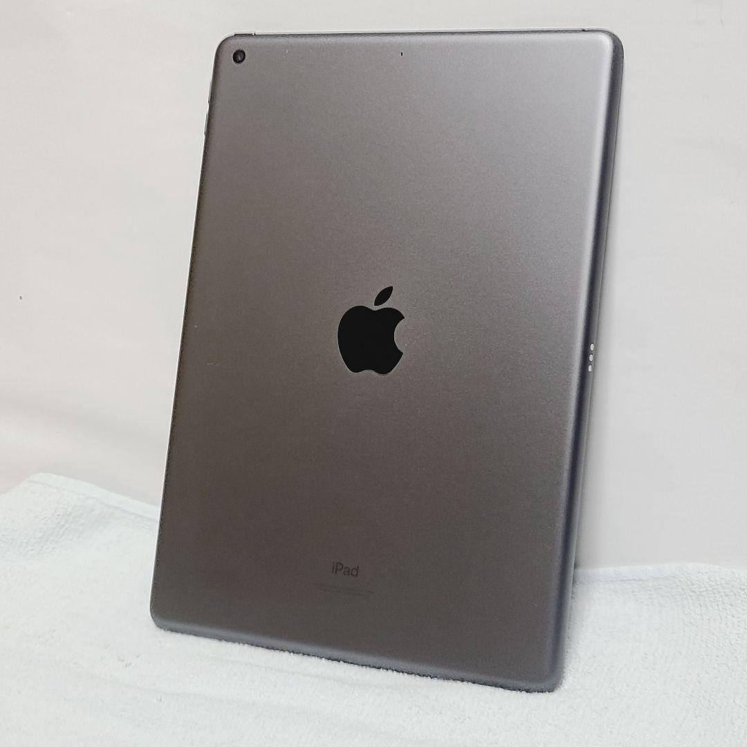 Apple iPad 第9世代 64GB Wi-Fiモデル 10.2インチ